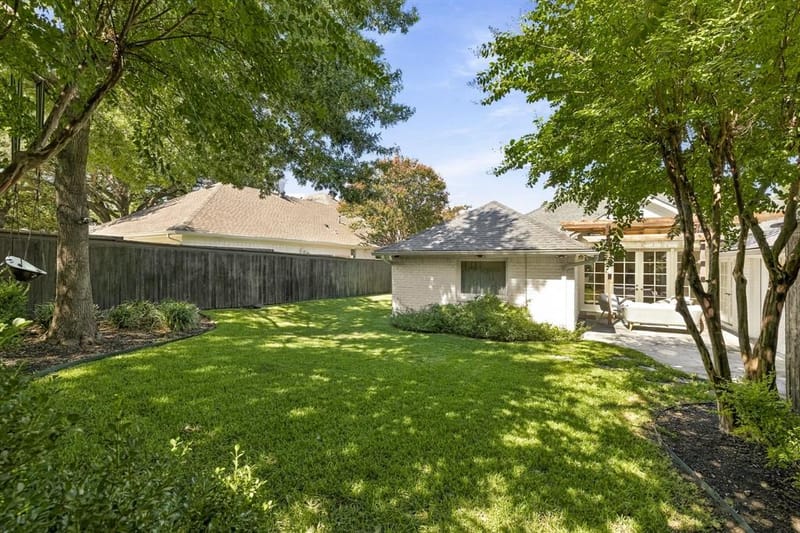 6438 Mccommas Boulevard, Dallas TX 75214 - Photo 37