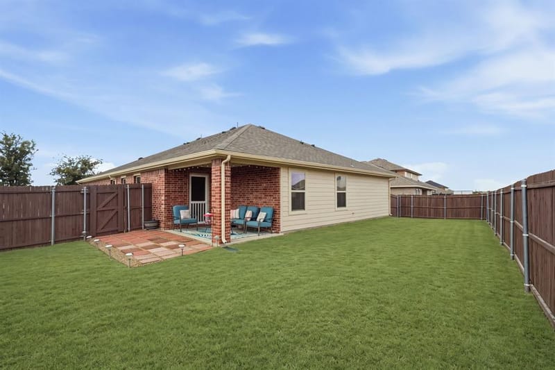 800 Amber Street, Princeton TX 75407 - Photo 2