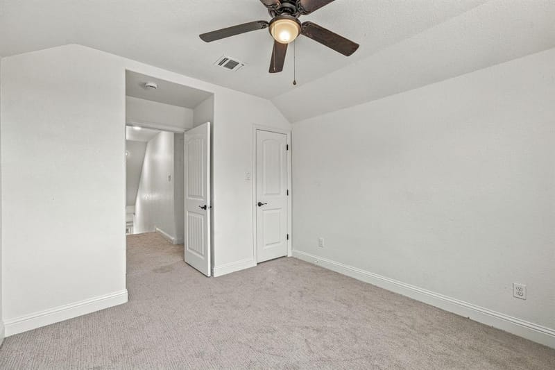 9313 Apache Trail, Rio Vista TX 76093 - Photo 23