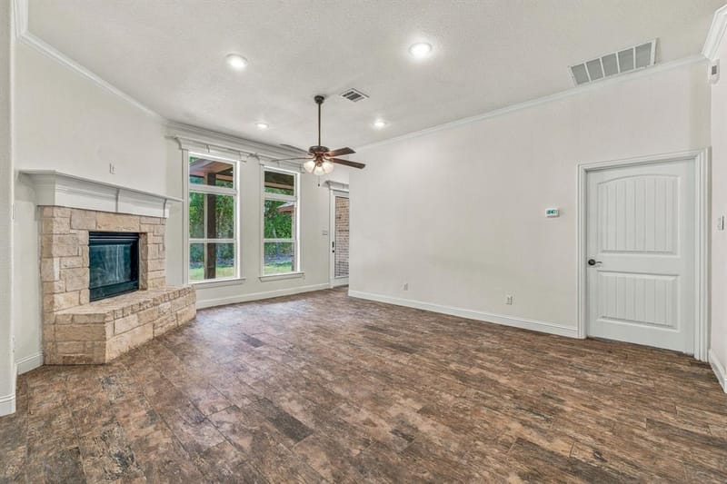 9313 Apache Trail, Rio Vista TX 76093 - Photo 10