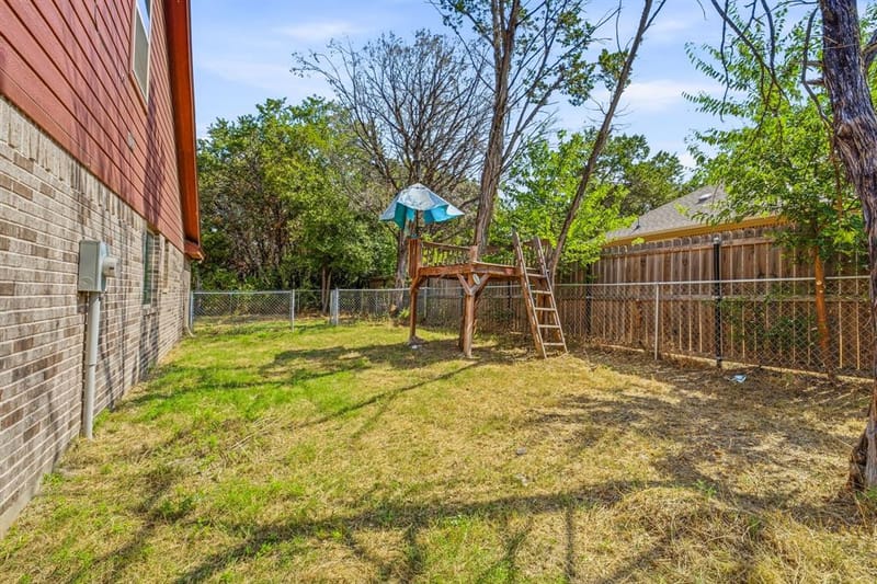 9313 Apache Trail, Rio Vista TX 76093 - Photo 31