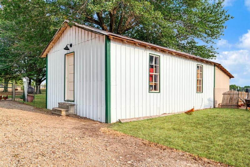 209 Farm Road 2352, Honey Grove TX 75446 - Photo 22