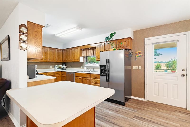 209 Farm Road 2352, Honey Grove TX 75446 - Photo 8