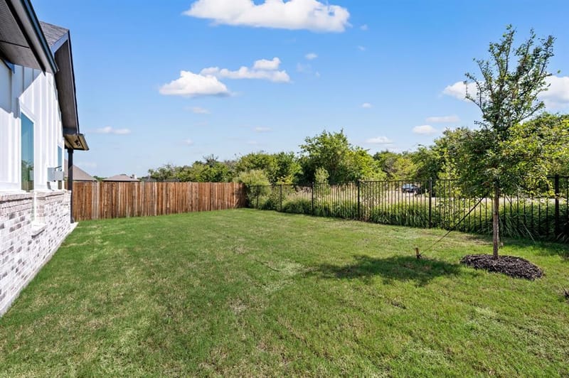 704 Blackbird Drive, Aledo TX 76008 - Photo 38