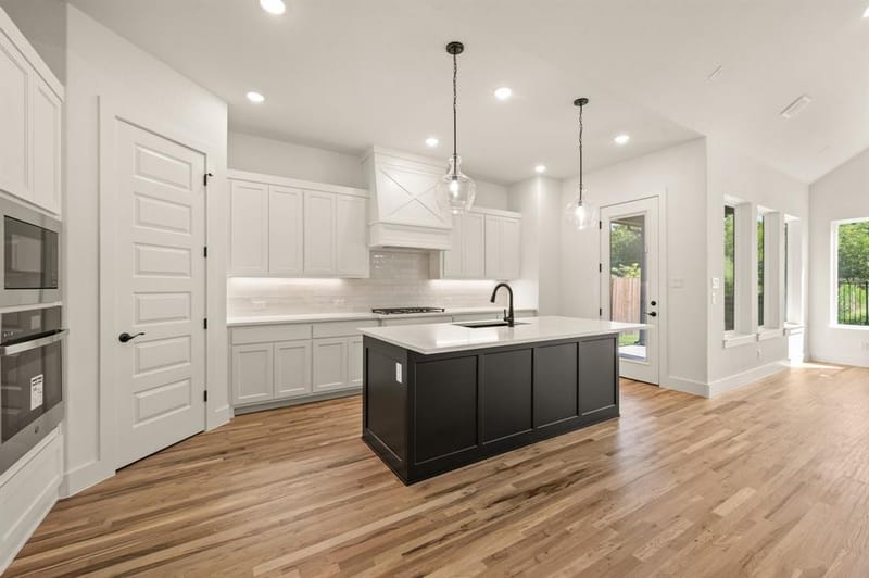 704 Blackbird Drive, Aledo TX 76008 - Photo 15