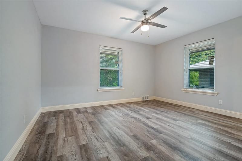 1585 E Kiest Boulevard, Dallas TX 75216 - Photo 16