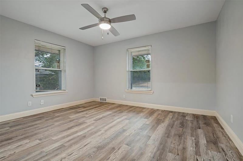 1585 E Kiest Boulevard, Dallas TX 75216 - Photo 19