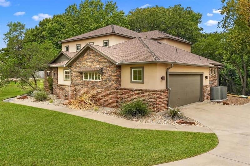 2851 Coldwater Court, Midlothian TX 76065 - Photo 29