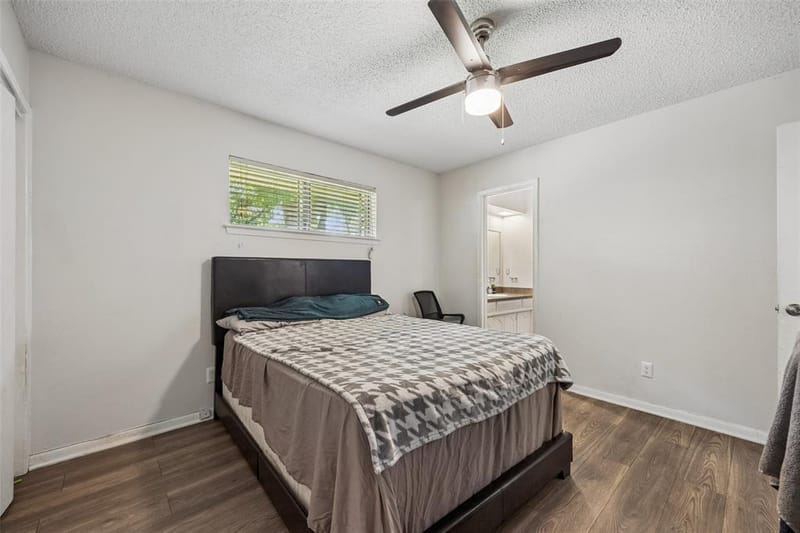 1047 Westlake Drive, DeSoto TX 75115 - Photo 12