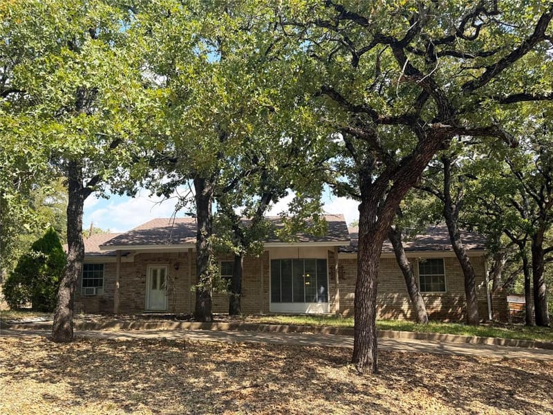 6628 Chilton Drive, North Richland Hills TX 76182