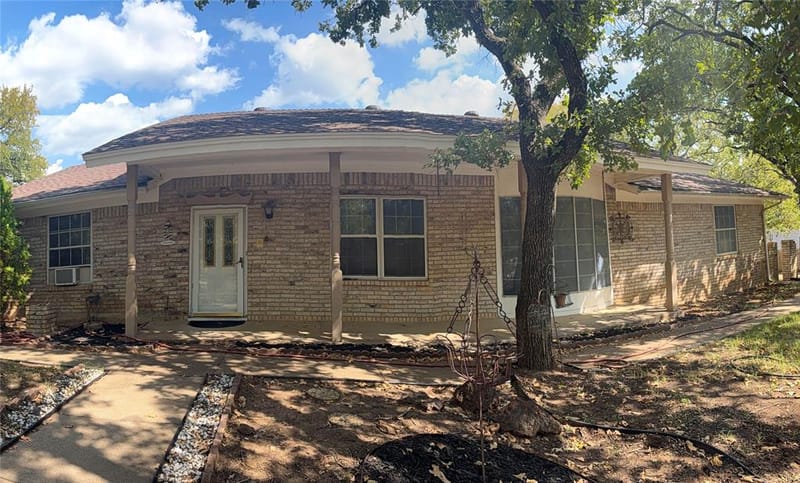 6628 Chilton Drive, North Richland Hills TX 76182 - Photo 4