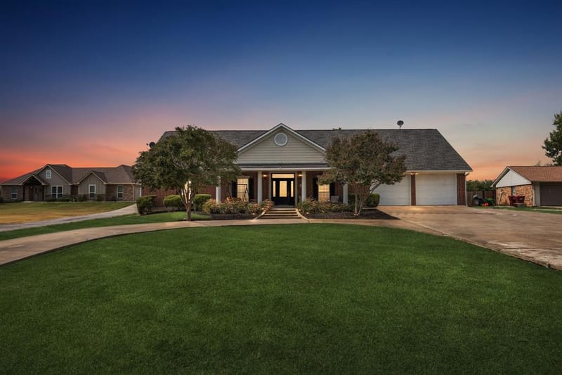 107 N Westlake Drive, Leonard TX 75452