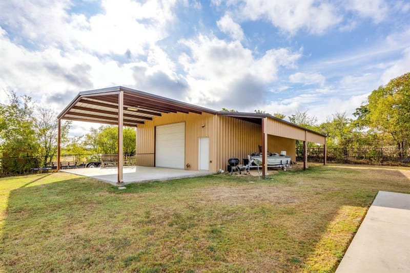 1025 County Road 913, Joshua TX 76058 - Photo 39