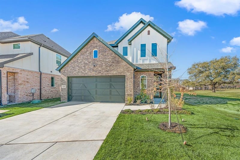 12267 Ross Calhoun Drive, Fort Worth TX 76179 - Photo 2