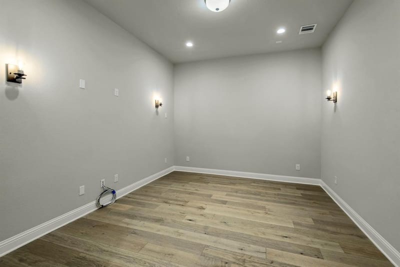4908 Sir Cole Court, Carrollton TX 75010 - Photo 32