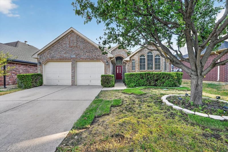 4520 Angelina Way, Fort Worth TX 76137 - Photo 2