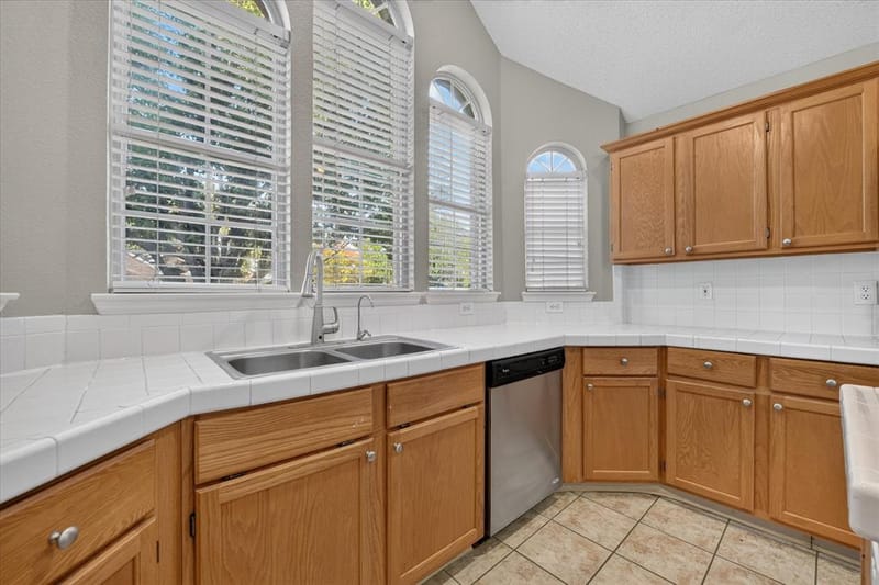 4520 Angelina Way, Fort Worth TX 76137 - Photo 13