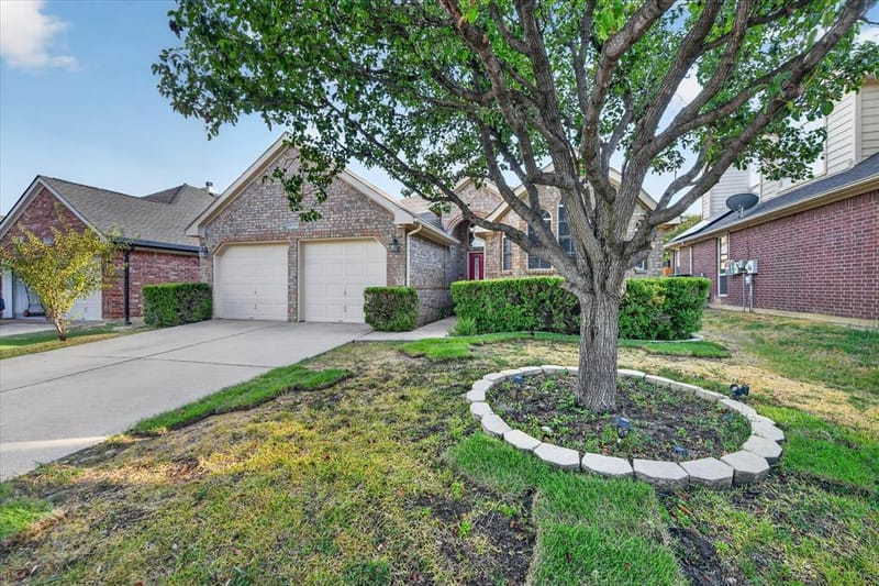 4520 Angelina Way, Fort Worth TX 76137 - Photo 4