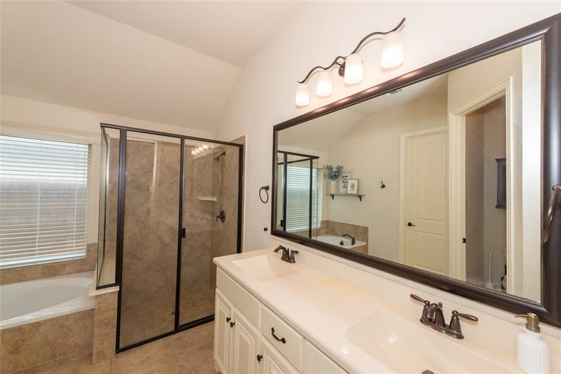 617 Rawlins Lane, Fort Worth TX 76131 - Photo 23