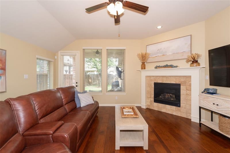 617 Rawlins Lane, Fort Worth TX 76131 - Photo 13