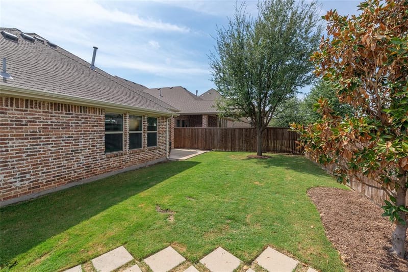 617 Rawlins Lane, Fort Worth TX 76131 - Photo 36