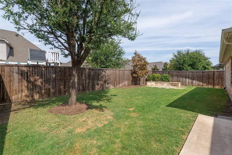 617 Rawlins Lane, Fort Worth TX 76131 - Photo 33