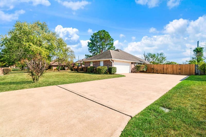 4010 Misty Lane, Paris TX 75462 - Photo 2