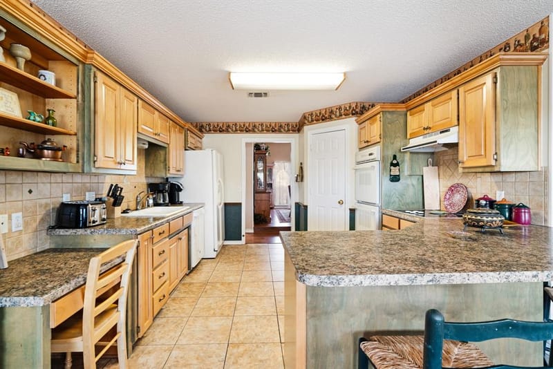 4010 Misty Lane, Paris TX 75462 - Photo 9