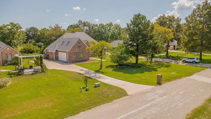 209 Clubview, Hideaway TX 75771 - Photo 3