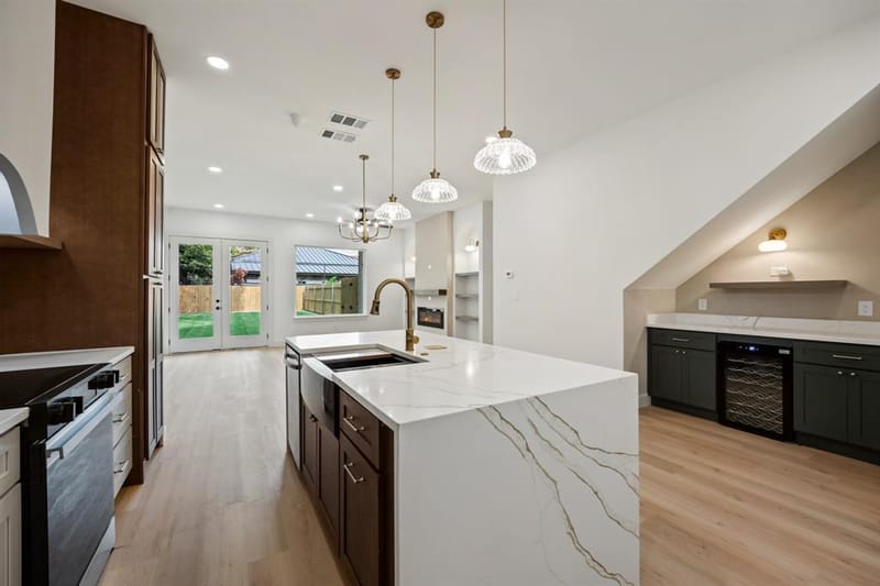 1641 Faye Street, Dallas TX 75215 - Photo 6