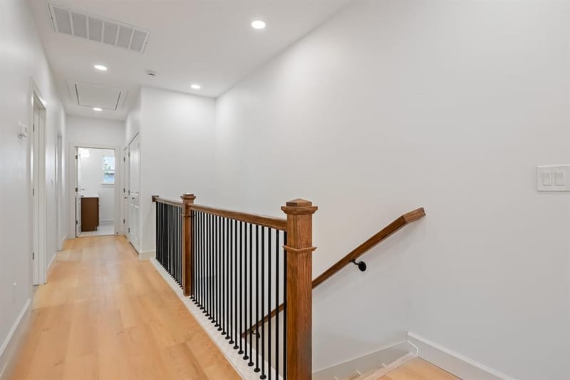 1641 Faye Street, Dallas TX 75215 - Photo 24