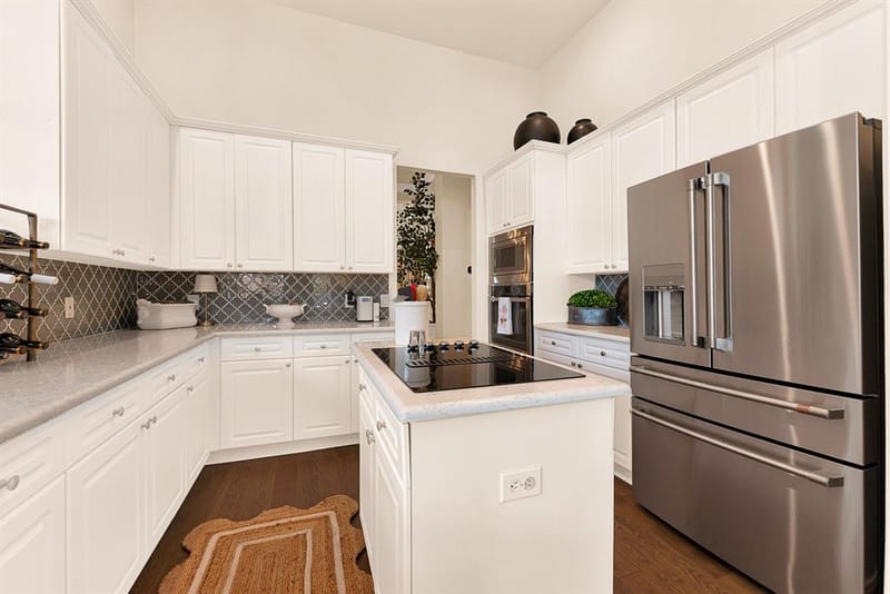 6429 GLENHOLLOW Drive, Plano TX 75093 - Photo 11