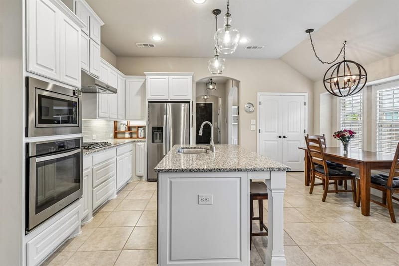 816 Wiltshire Boulevard, Lewisville TX 75056 - Photo 12
