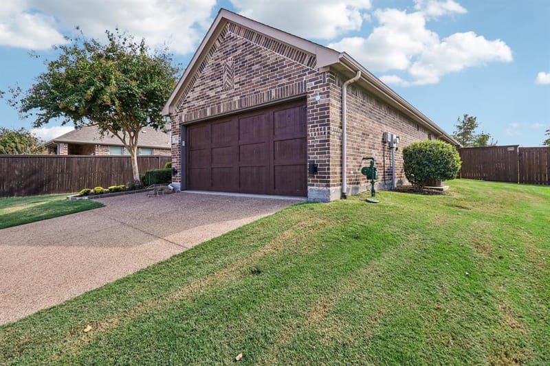 816 Wiltshire Boulevard, Lewisville TX 75056 - Photo 3