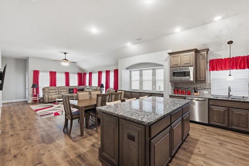 4204 Snowberry Lane, Fort Worth TX 76036 - Photo 14