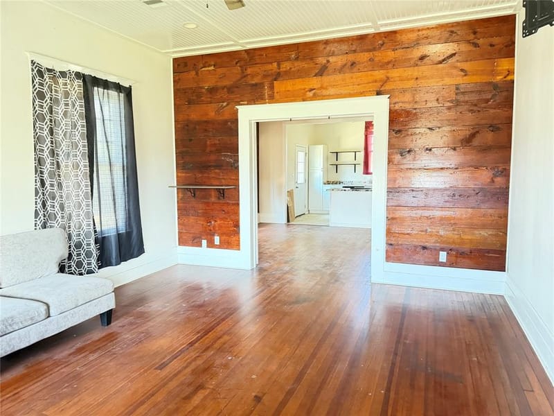 511 N Beaton Street, Corsicana TX 75110 - Photo 3