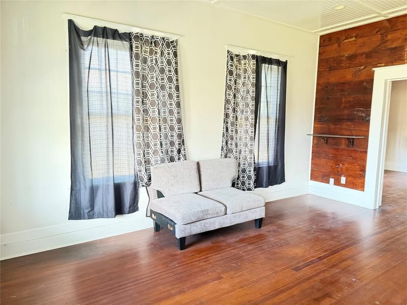 511 N Beaton Street, Corsicana TX 75110 - Photo 4