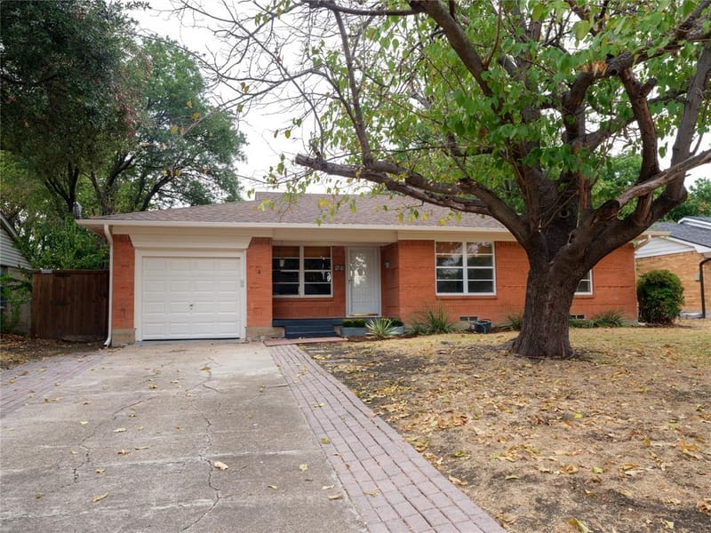 427 Rorary Drive, Richardson TX 75081 - Photo 2