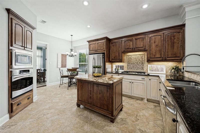 11328 Mounts Run Drive, Dallas TX 75218 - Photo 6