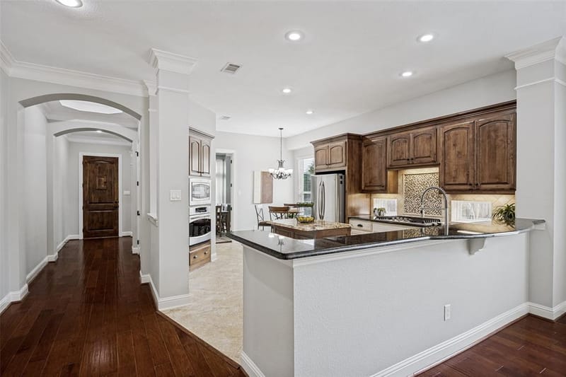 11328 Mounts Run Drive, Dallas TX 75218 - Photo 7
