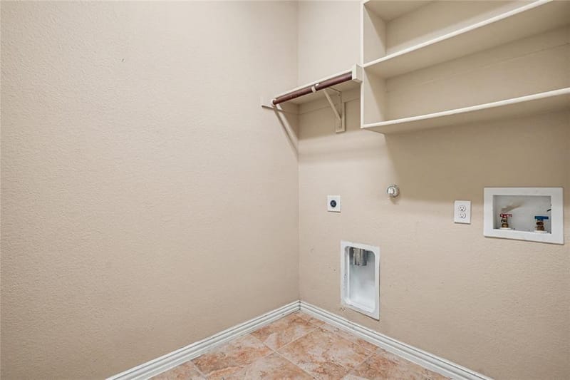 804 W Bend Boulevard, Burleson TX 76028 - Photo 22