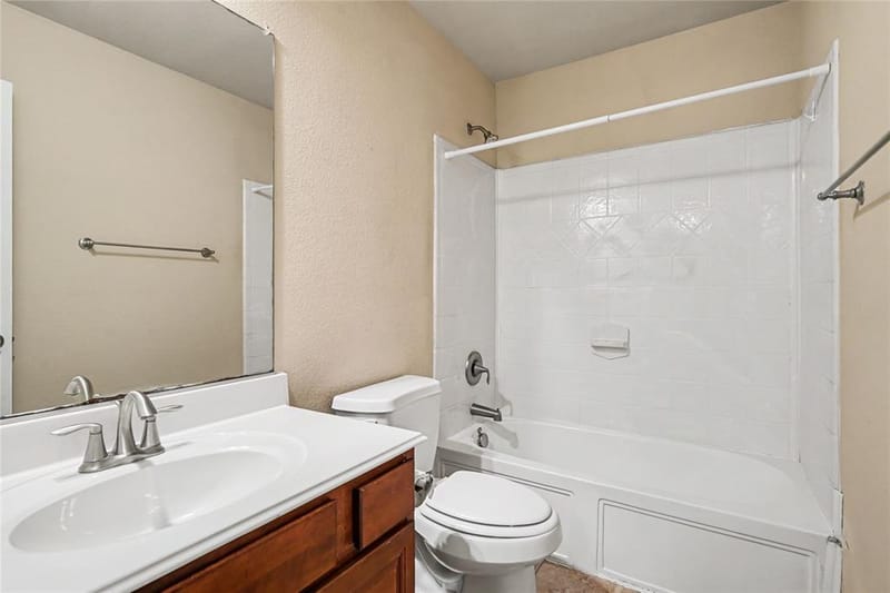 804 W Bend Boulevard, Burleson TX 76028 - Photo 28
