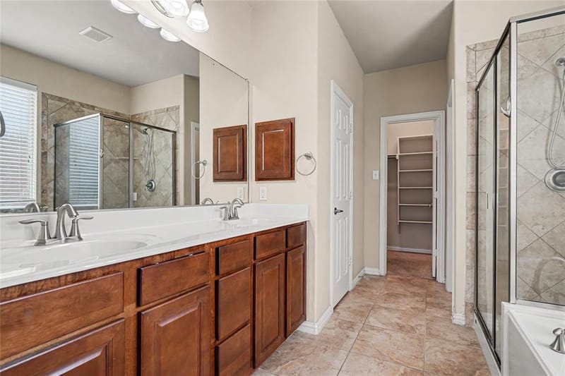 804 W Bend Boulevard, Burleson TX 76028 - Photo 20
