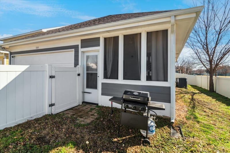 1805 Cambridge Drive, Providence Village TX 76227 - Photo 23