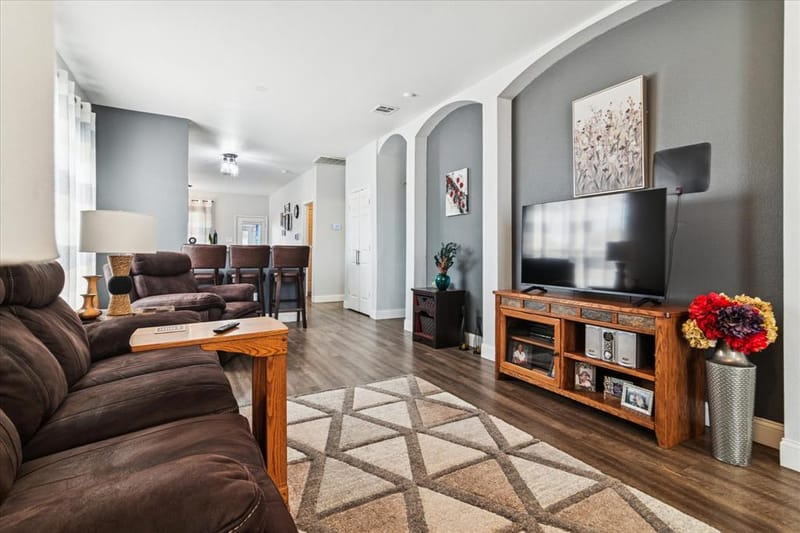 1805 Cambridge Drive, Providence Village TX 76227 - Photo 5