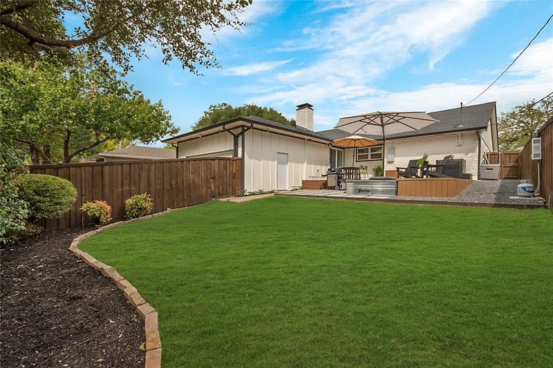 9114 Westglen Drive, Dallas TX 75228 - Photo 31