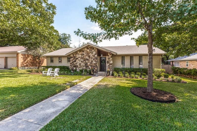 9864 Shoreview Road, Dallas TX 75238 - Photo 2