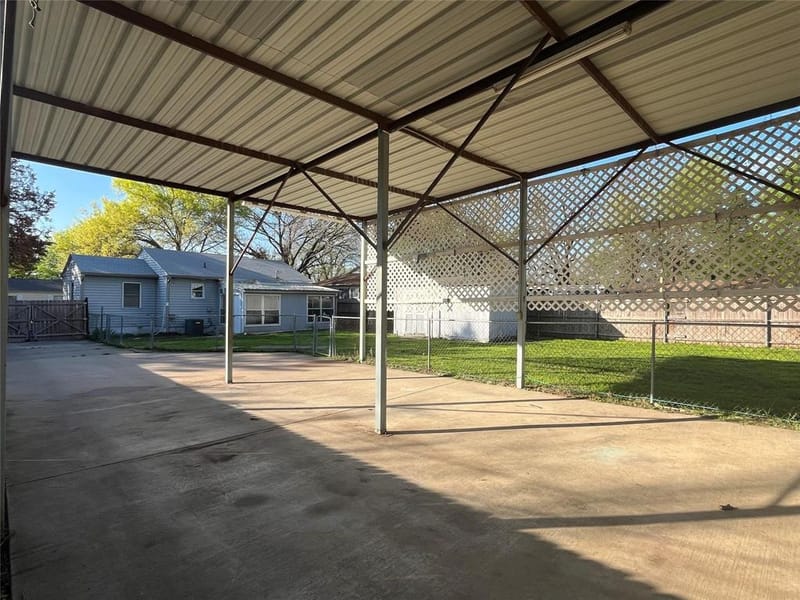 4816 Sherwood Drive, River Oaks TX 76114 - Photo 16