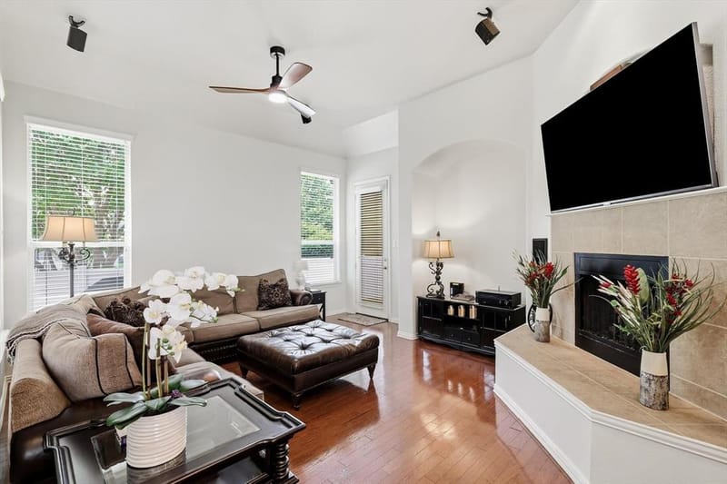 1901 Brown Thrasher Boulevard, Savannah TX 76227 - Photo 12