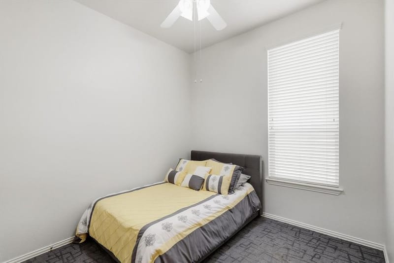 1901 Brown Thrasher Boulevard, Savannah TX 76227 - Photo 20
